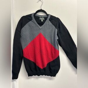 Lyle & Scott Men's Argyle V-Neck Cotton Sweater in Black, Gray, and Red